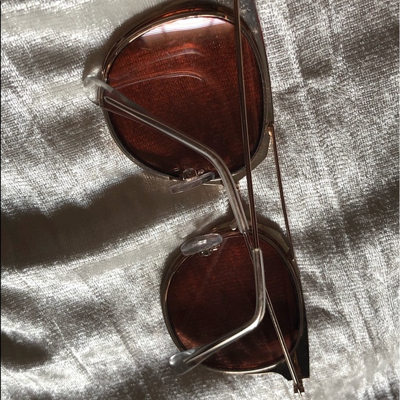 ITEM SOLD ‼️ - Picture 3 of 5